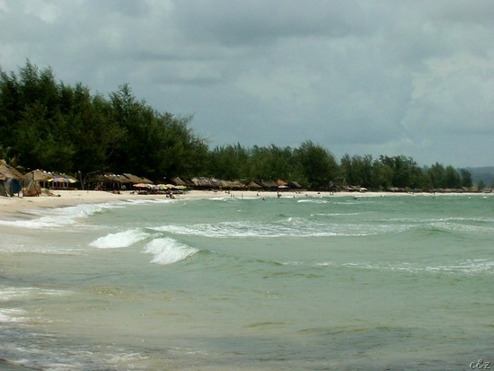 2945- the oblivious beaches of sihanoukville