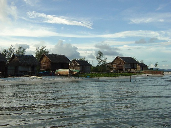 3024- leaving the fishing village