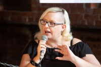 180828 Right on Time_round table 081nzgank.jpg 180828 Right on Time_round table 081nzgank.jpg